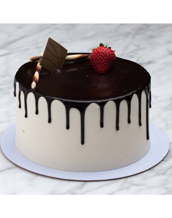 Double Chocolate Cake with Vanilla Buttercream Icing